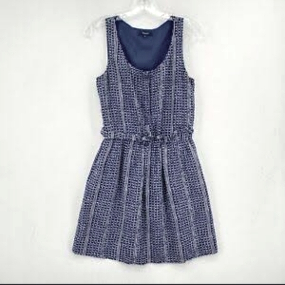 Madewell Dresses & Skirts - Madewell gathered waist dress